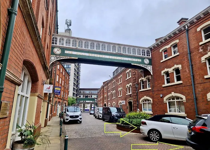 1 Silvester Square
