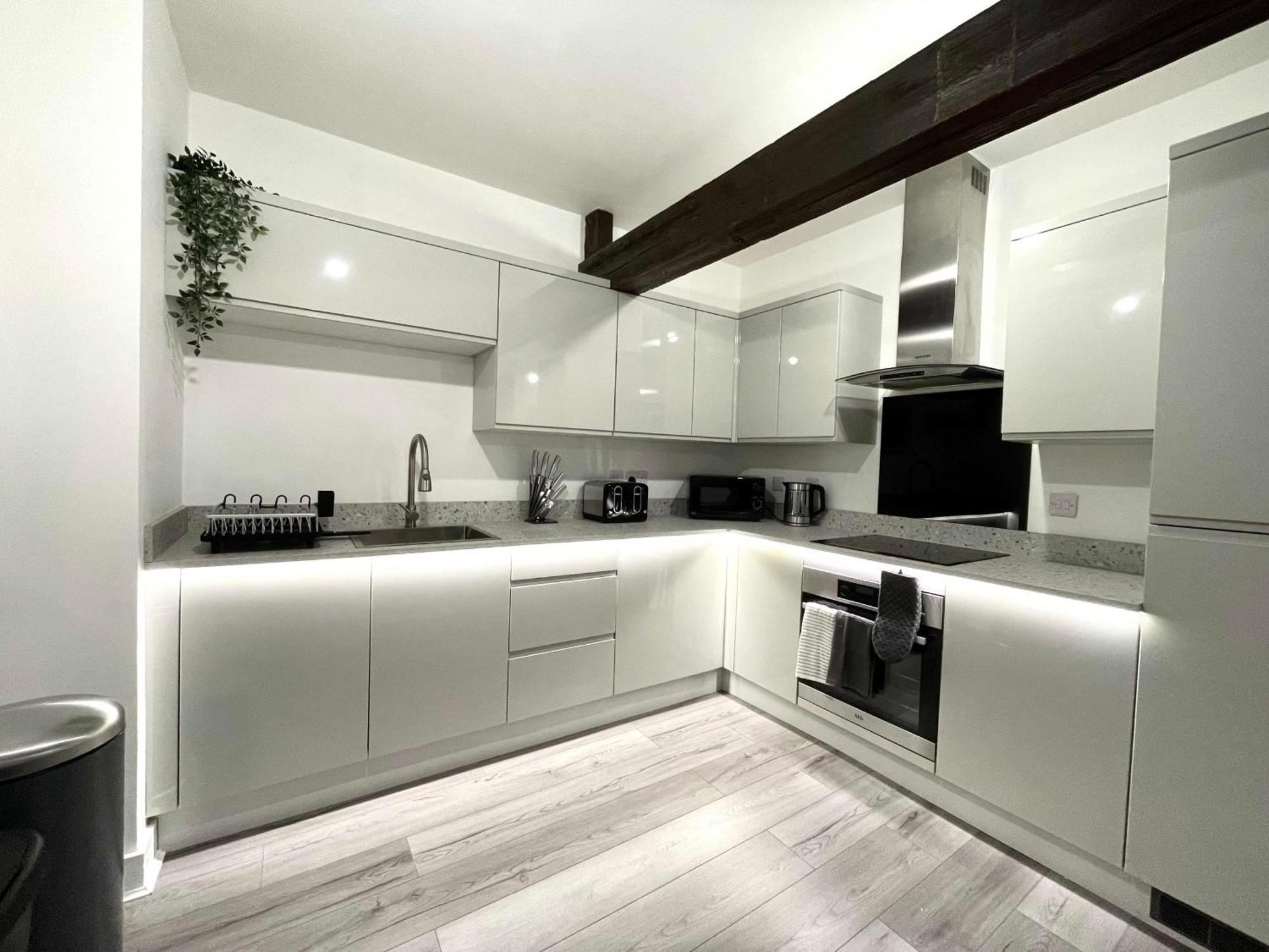 1 Silvester Square Апартаменты